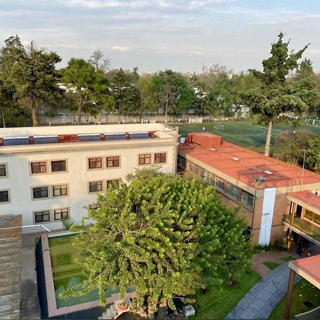 Hotel Express Quinta Soledad Мехико Экстерьер фото